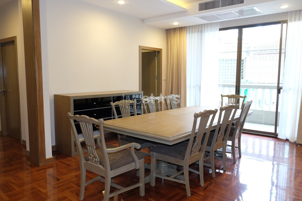 3 Bedroom Apartment for Rent with Maid Quarter, photo 2
