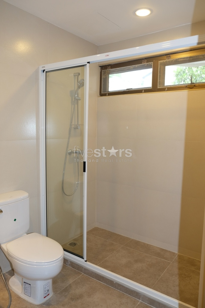 3 Bedroom Apartment for Rent with Maid Quarter, photo 8