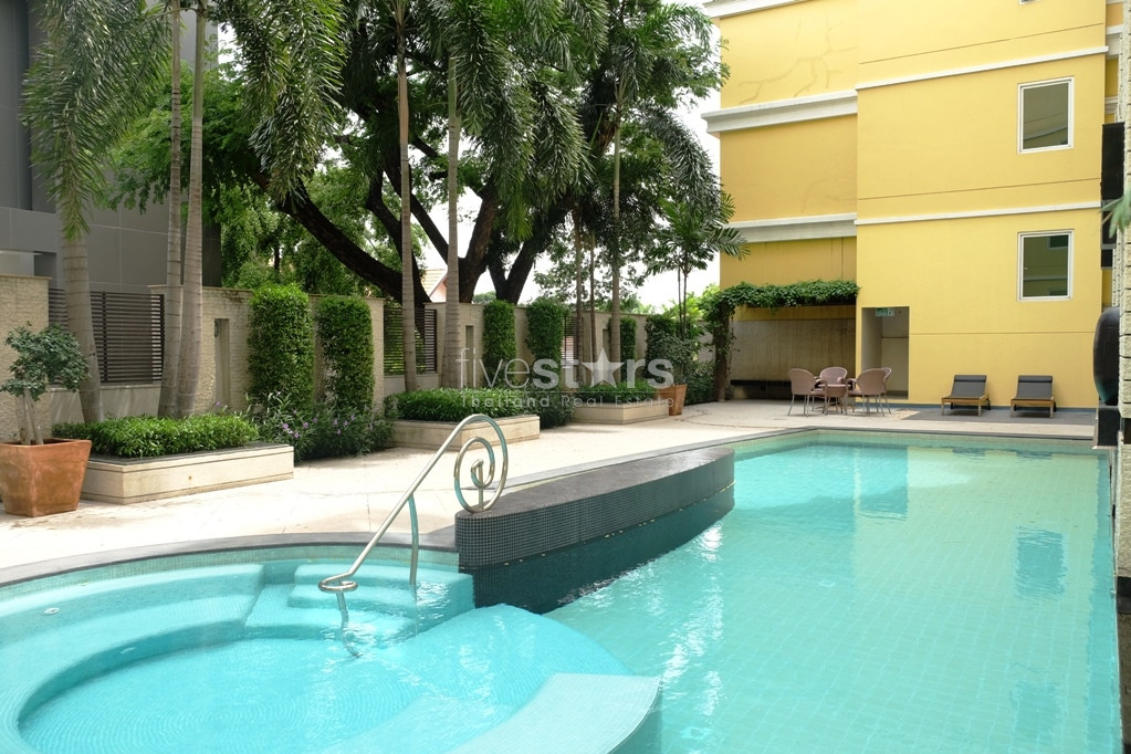 Belle copropriété de 2 chambres à louer à Thonglor, photo 12