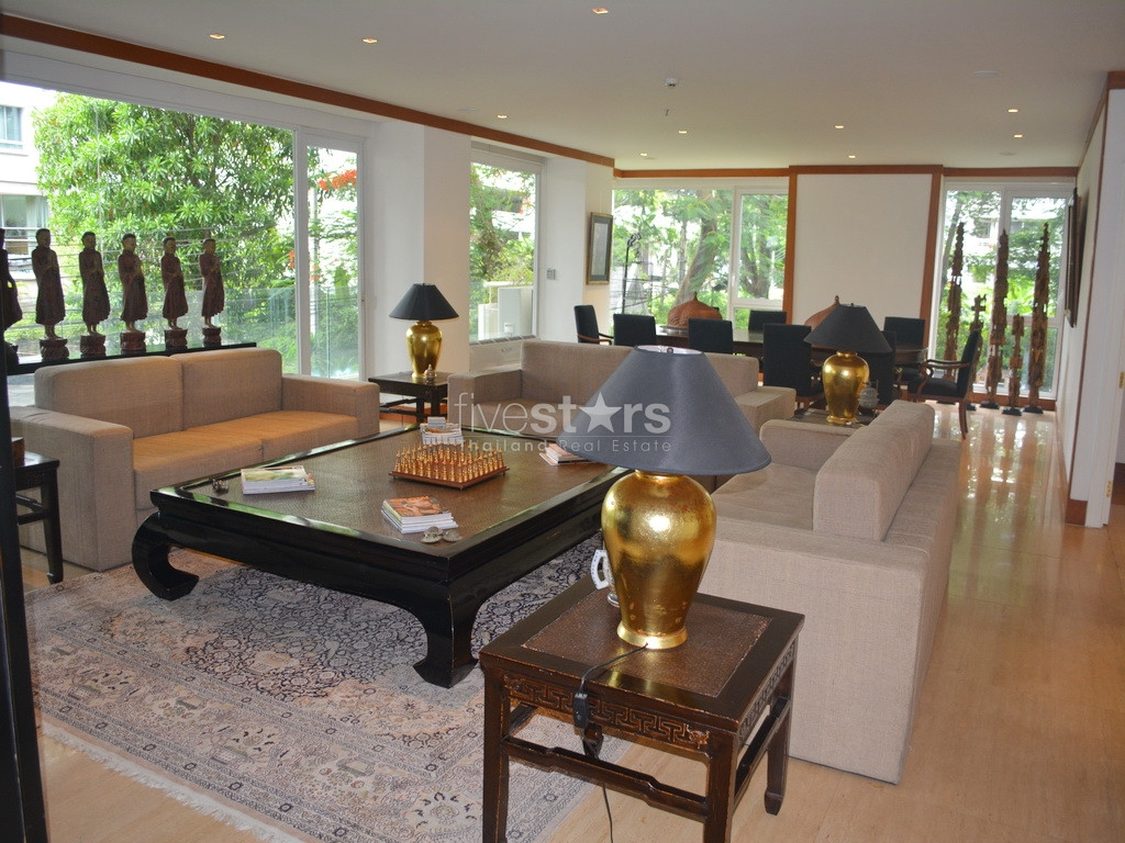 Appartement 4+1 chambres dans une belle résidence proche BTS Chong Non Si