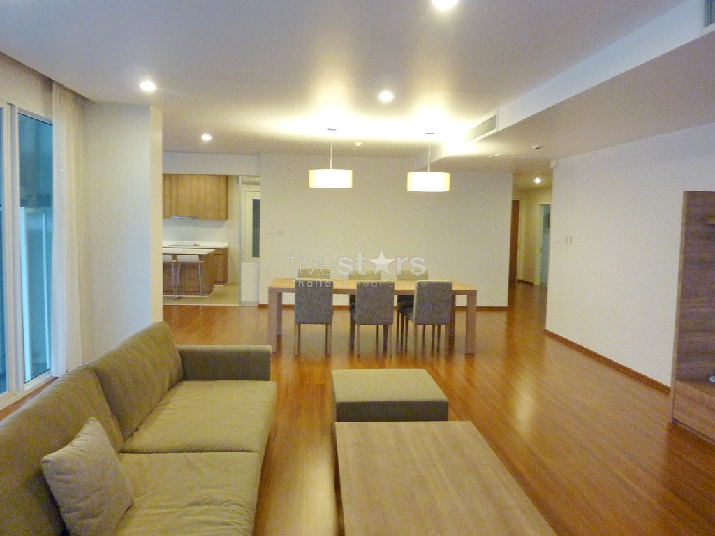 Appartement spacieux 4 chambres quartier Thonglor