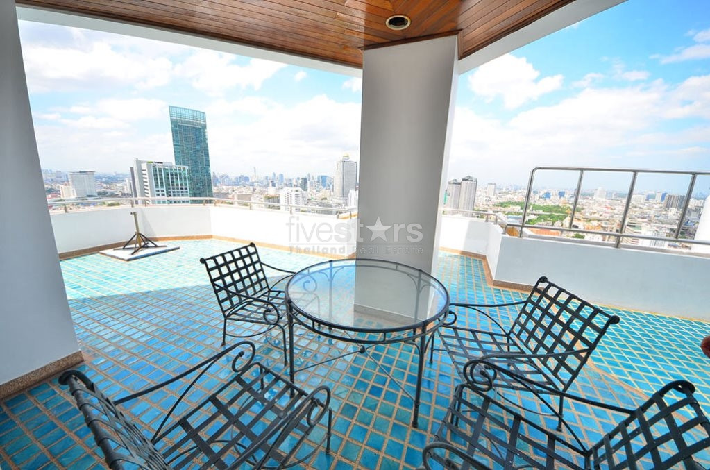 5-bedroom condo for sale with river view, photo 13