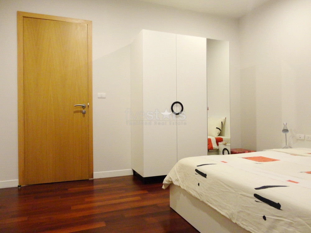 Grand appartement 1 chambre dans une résidence moderne entre Nana et Petchaburi, photo 6