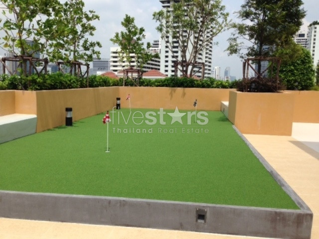 2-bedroom unit with private garden in the Phromphong area, photo 9