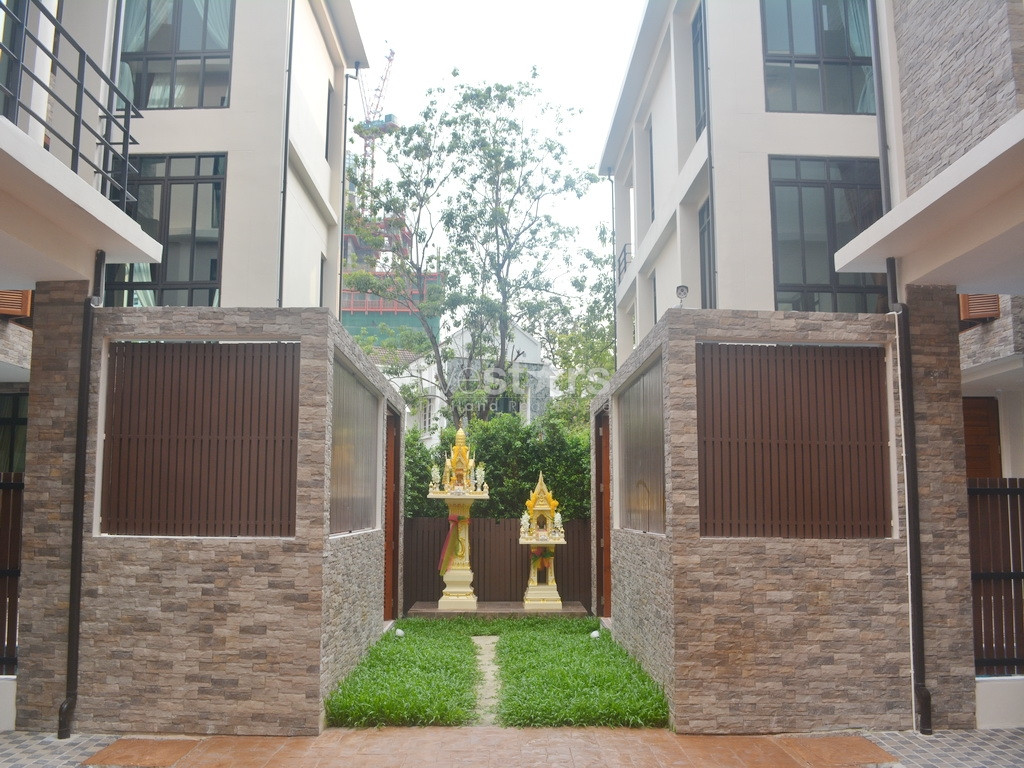 Maison 4 chambres proche parc Benjasiri, BTS Phromphong et mall Emporium, photo 10