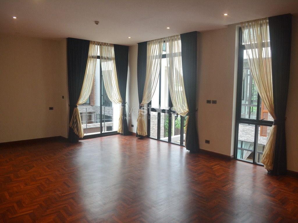 Maison 4 chambres proche parc Benjasiri, BTS Phromphong et mall Emporium, photo 7
