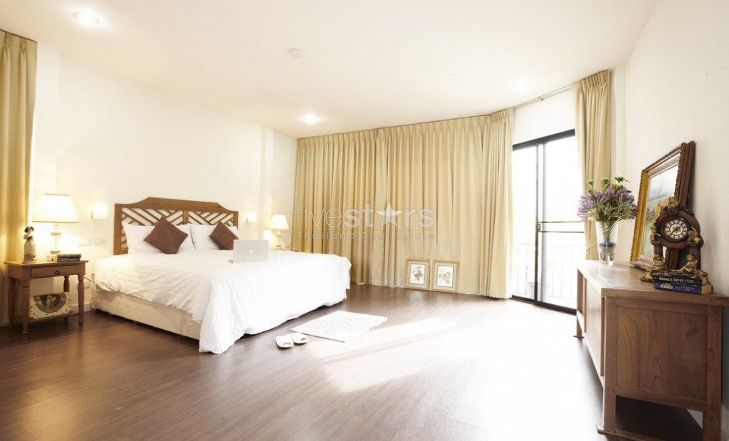 Brand new Townhome Estate close to Thonglor BTS