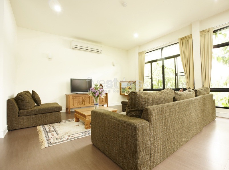 3-bedroom house close to Thonglor BTS station, photo 2