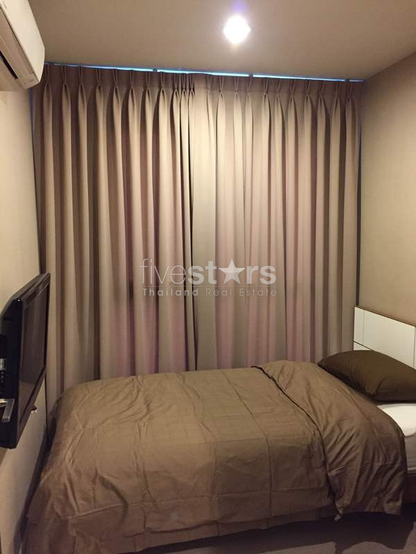 2-bedroom condo close to BTS Chongnonsi station, photo 5