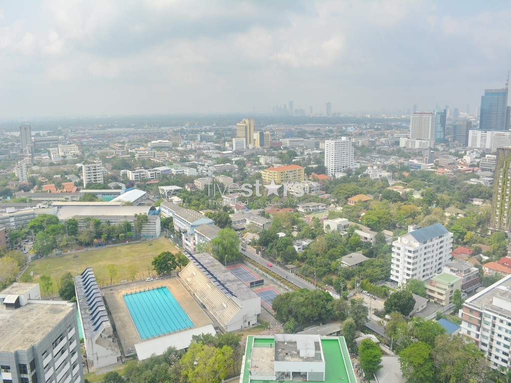 3-bedroom high floor unit close to BTS Ekamai, photo 6