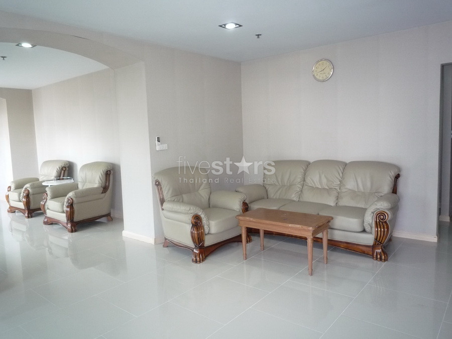 Grand appartement 2 chambres proche BTS Phromphong, photo 3