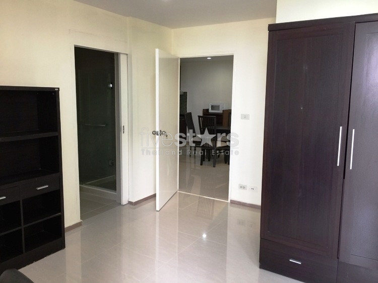 2 bedrooms with nice view in the mid of Rajdamri road., photo 5