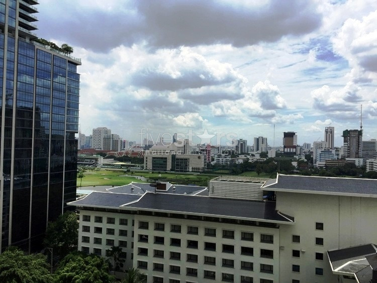 2 bedrooms with nice view in the mid of Rajdamri road., photo 2