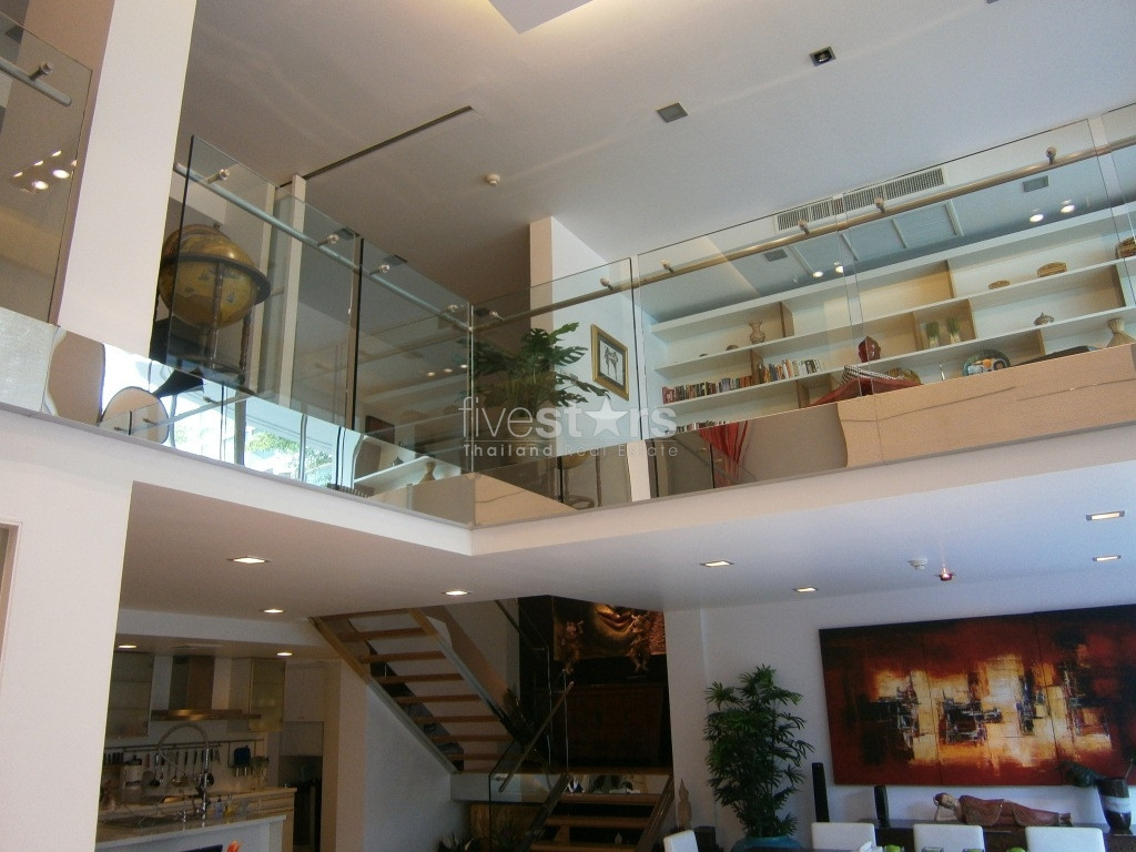 Magnifique duplex 2 chambres à 5 minutes de marche du BTS Pra Khanong, photo 9