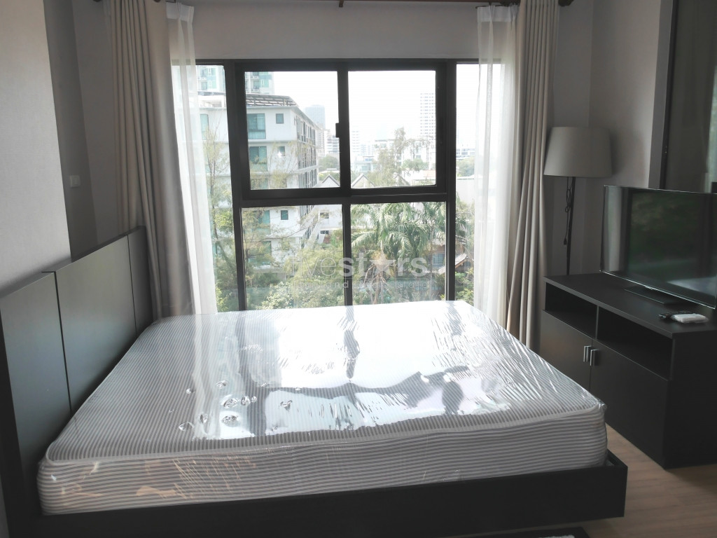 A homey 2 bedroom in a convenient area of Thonglor, photo 3