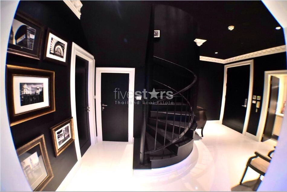 Appartement 2 chambres à vendre proche BTS Phromphong, photo 8