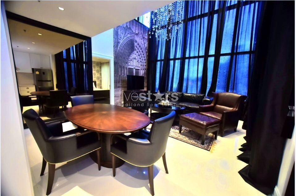 Appartement 2 chambres à vendre proche BTS Phromphong, photo 4