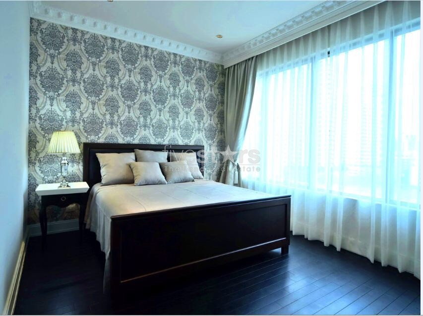 Appartement 2 chambres à vendre proche BTS Phromphong, photo 5