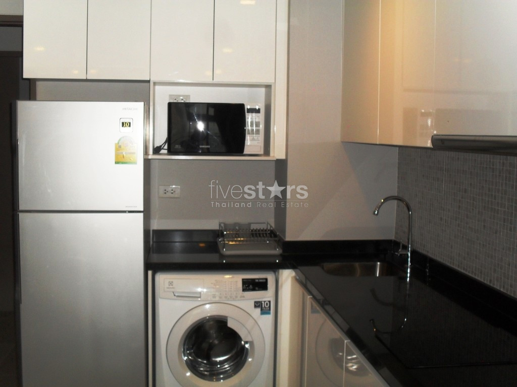 Appartement 1 chambre spacieux proche BTS Phrompong, photo 4