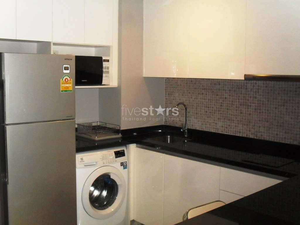 Appartement 1 chambre spacieux proche BTS Phrompong, photo 5