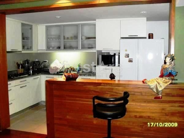 A beautiful duplex 3 bedroom apartment with traditional touches, photo 4