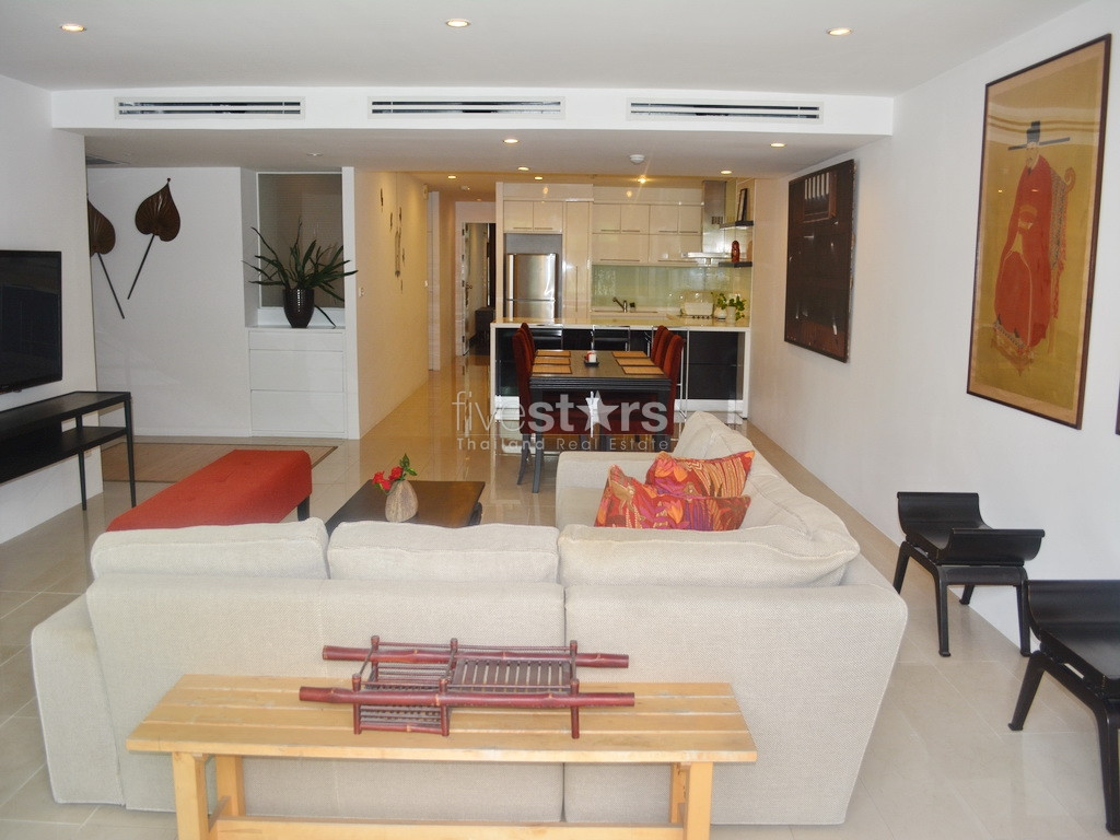 3-bedroom condo in a nice low rise residence close to BTS Ekamai, photo 4