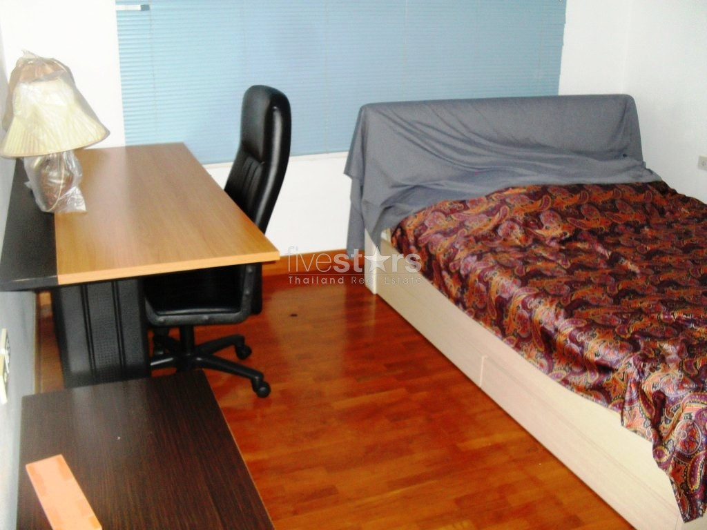 4 bedroom apartment in peaceful location of Sathorn, photo 5