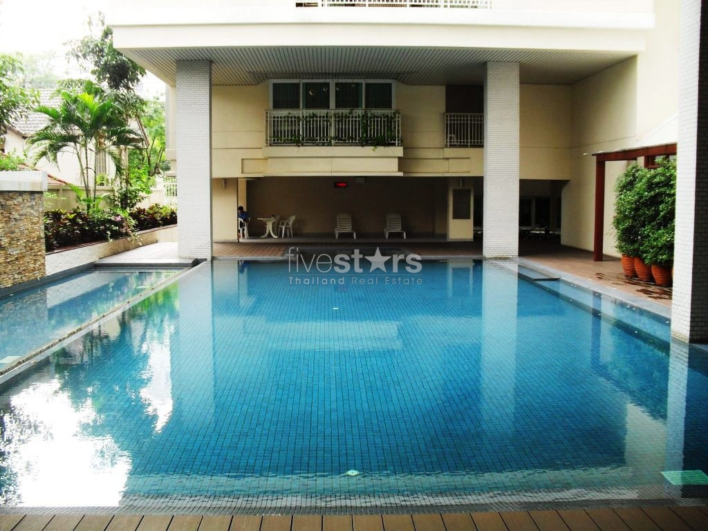 4 bedroom apartment in peaceful location of Sathorn, photo 9