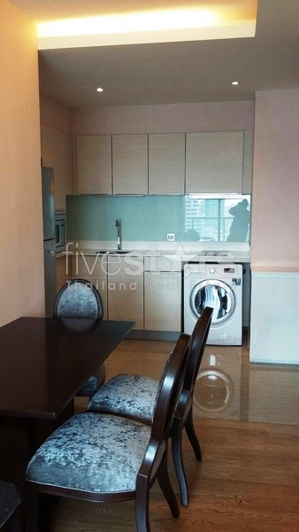2 bedroom brand new highest floor close to BTS Phromphong, photo 6