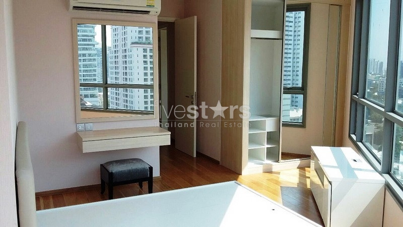 2 bedroom brand new highest floor close to BTS Phromphong, photo 2