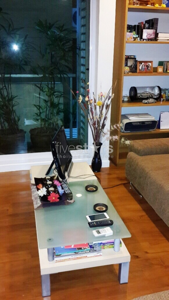 2 Bedroom condo for rent close to Phloenchit BTS station, photo 6