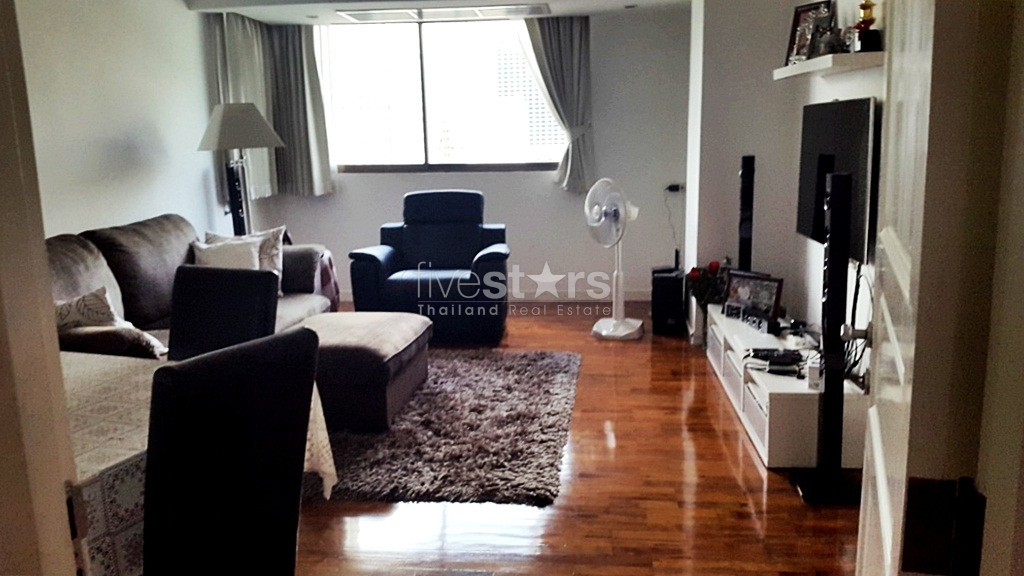 Appartement 4 chambres avec vue lac à louer quartier Asoke, photo 6