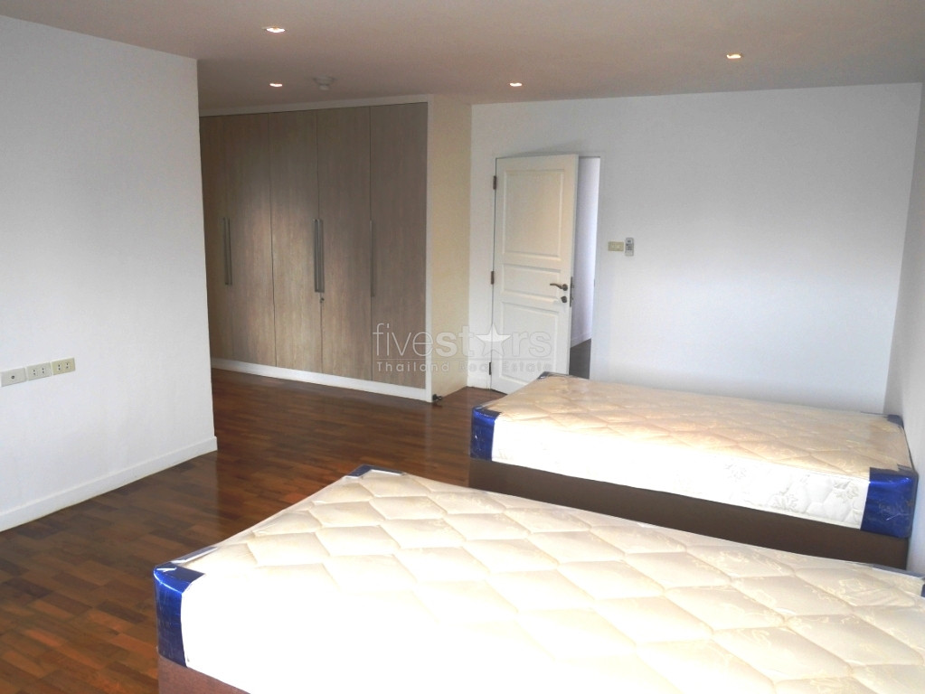 Appartement 4 chambres avec vue lac à louer quartier Asoke, photo 7