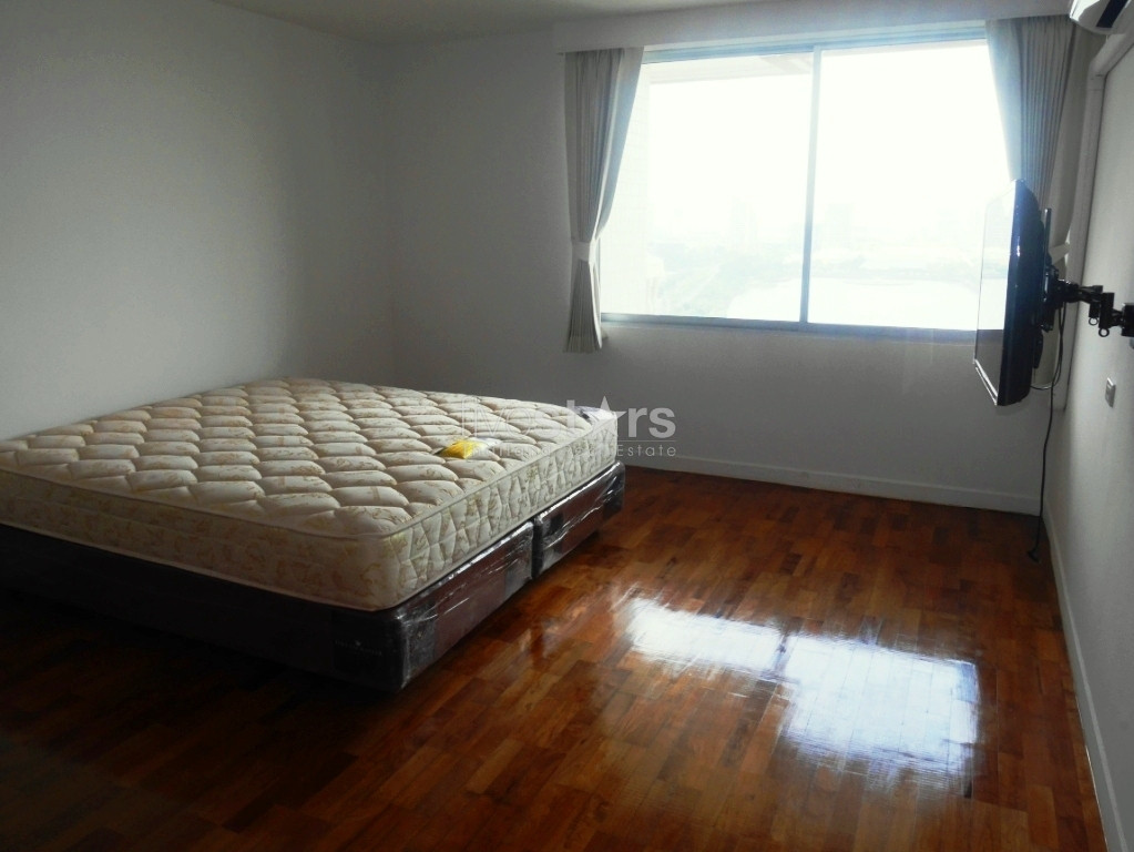 Appartement 4 chambres avec vue lac à louer quartier Asoke, photo 8