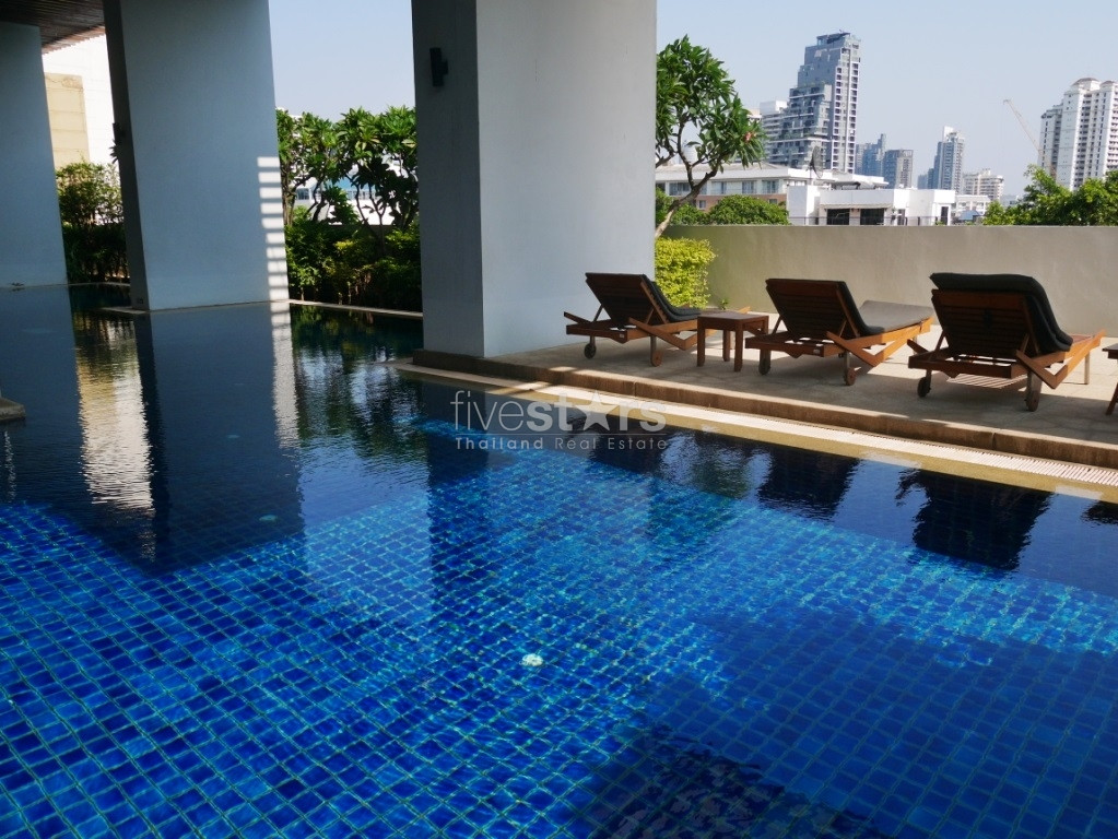 Appartement de luxe de 4 + 1 chambres dans un quartier pratique à proximité de la station Phrom Phong BTS, photo 9