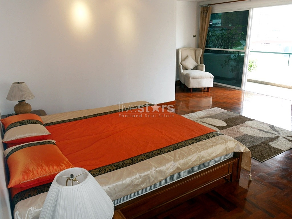 3 bedroom apartment close to Phrom Phong BTS station, photo 5