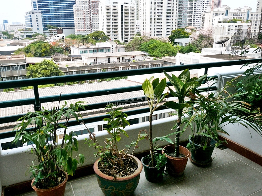 3 bedroom apartment close to Phrom Phong BTS station, photo 9