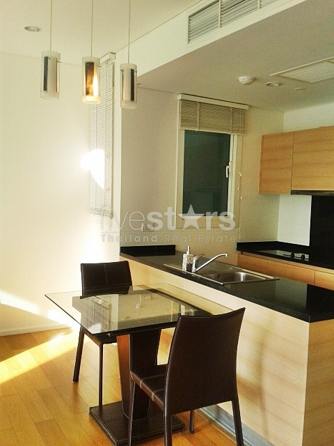 Appartement 1 chambre moderne proche BTS Asoke et MRT Sukhumvit