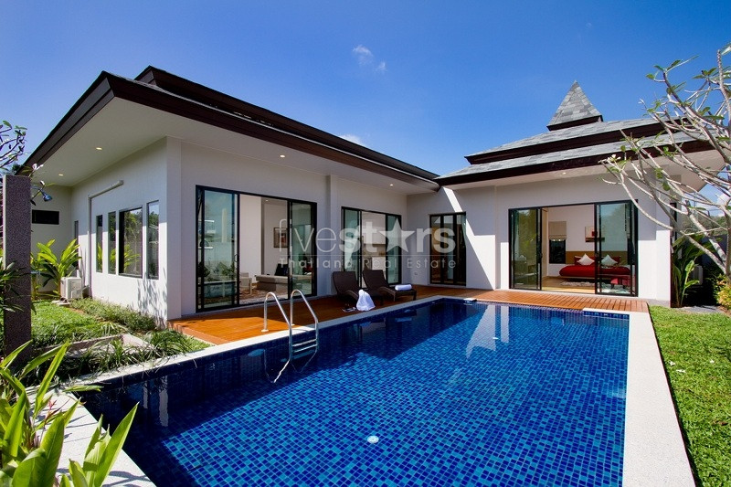 Villa avec piscine proche de la plage à Layan