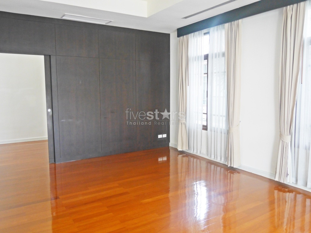 villa 4 chambres proche BTS Phrakanong, photo 7
