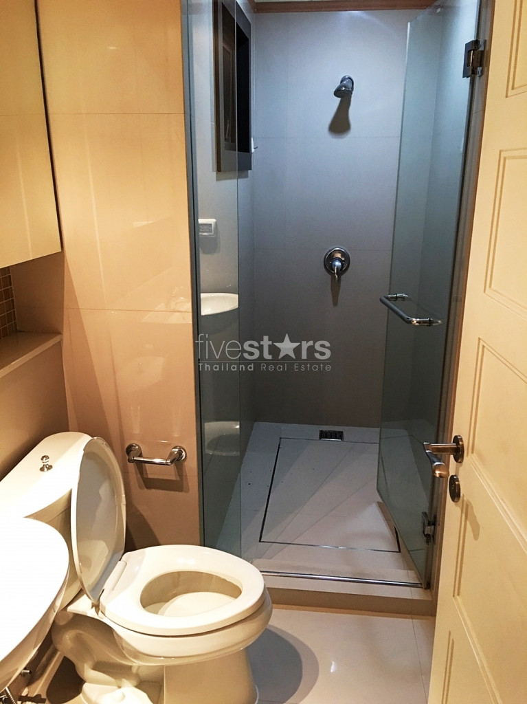 Beautiful 2 bedroom apartment close to Benjasiri Park, photo 8
