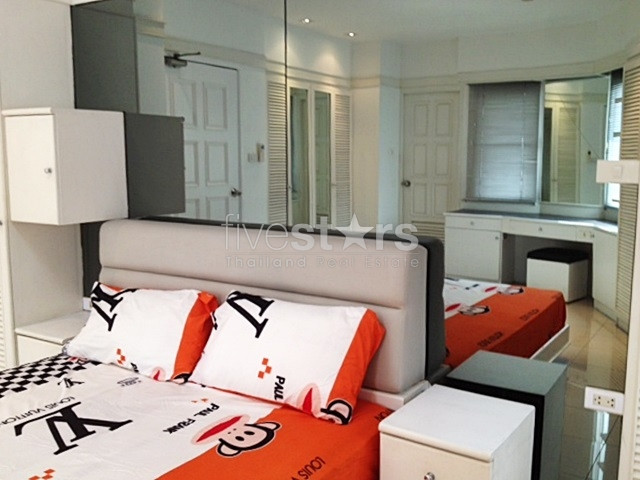 Newly-refurbished 3 bedroom condominium only 5-minute walk to Thonglor BTS station, photo 5