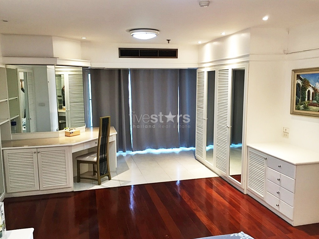 Newly-refurbished 3 bedroom condominium only 5-minute walk to Thonglor BTS station, photo 7