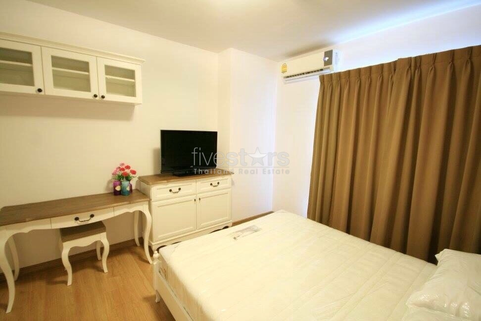 Condo de 2 chambres à louer situé à la station BTS Thonglor, photo 4