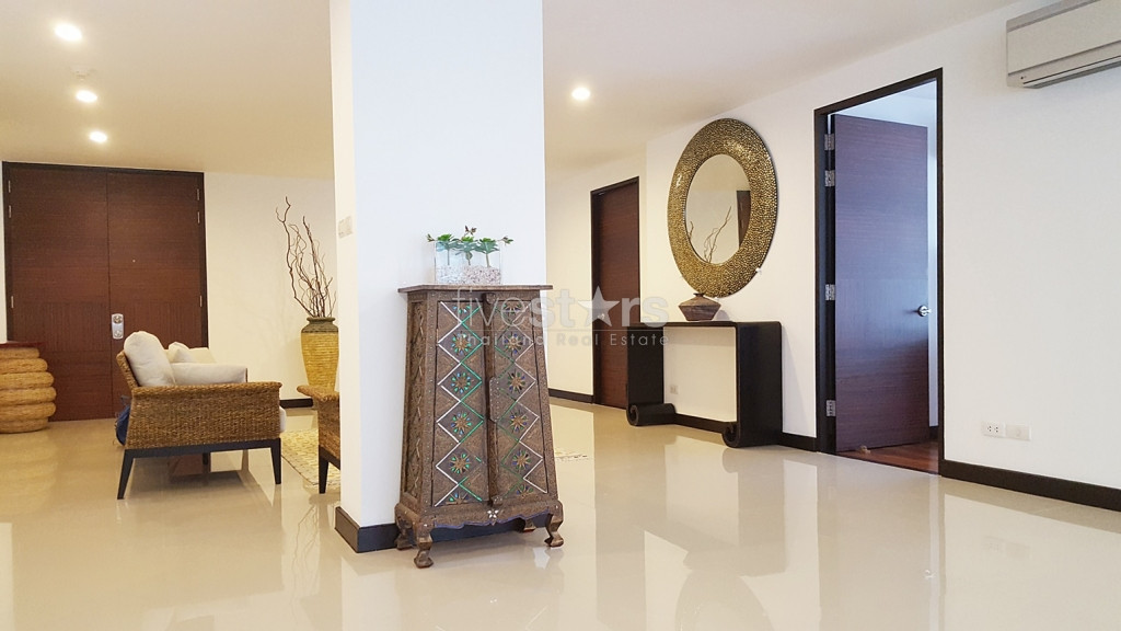 4 bedrooms apartment in walking distance to Ekamai BTS station, photo 5