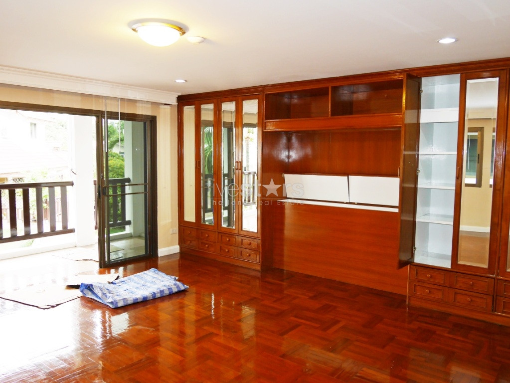 Maison de 4 chambres dans un complexe privé, photo 4