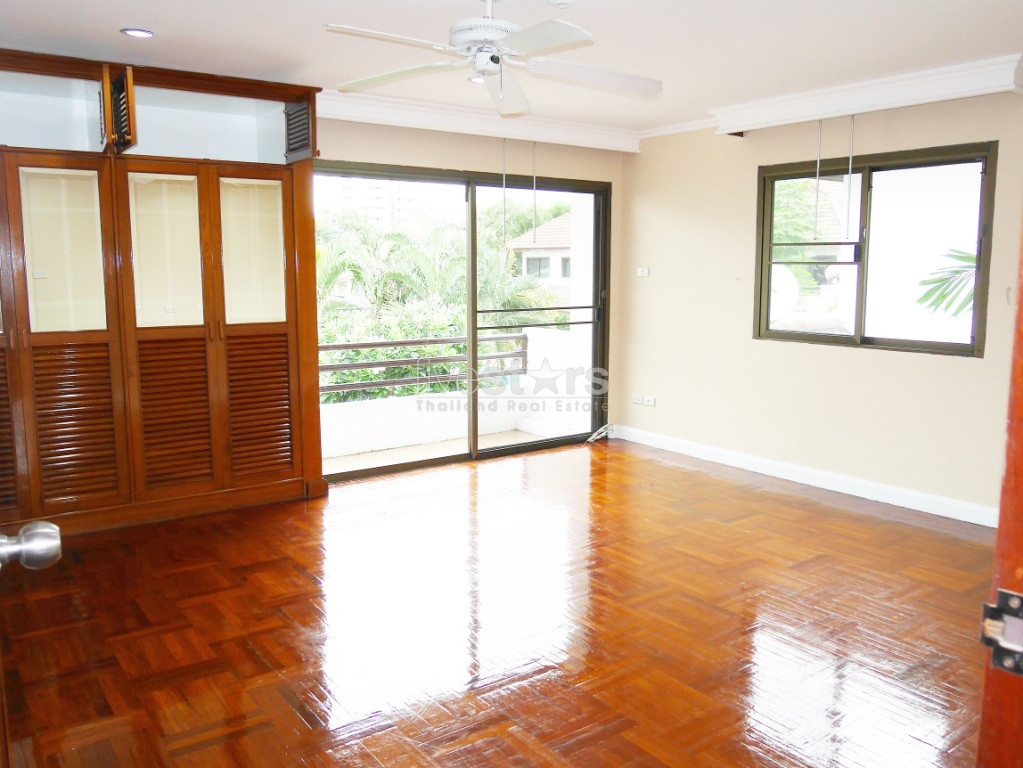 Maison de 4 chambres dans un complexe privé, photo 6