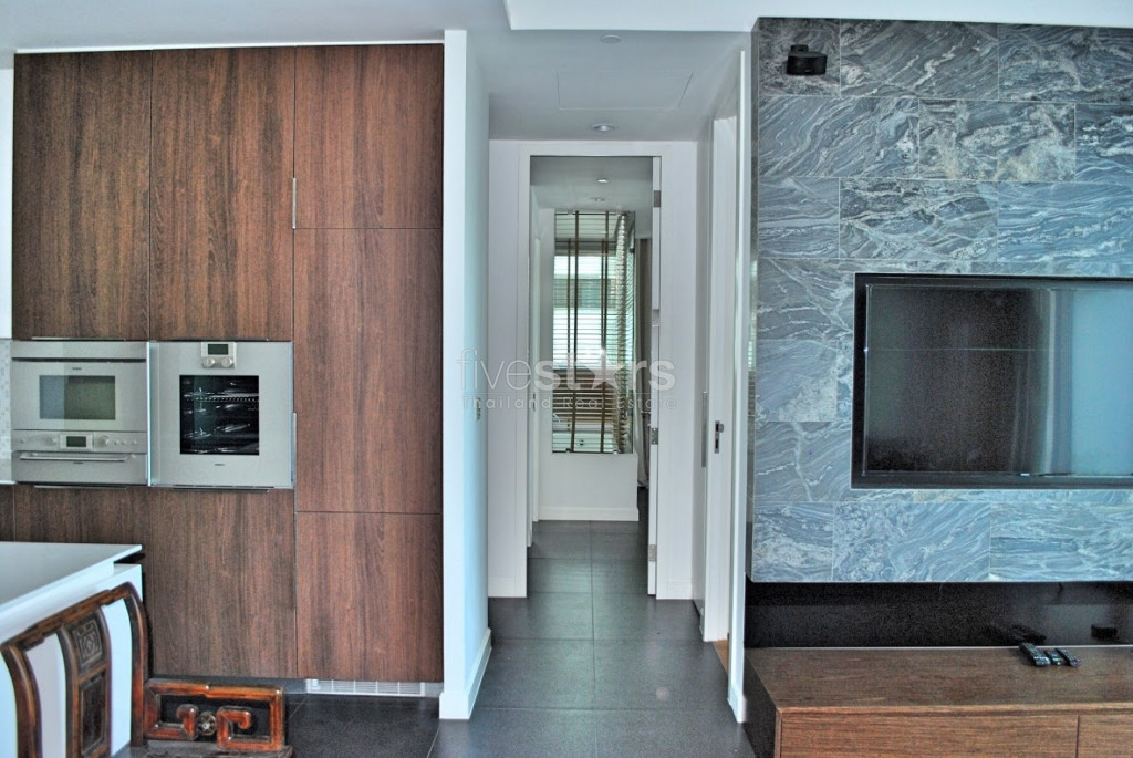 2 bedroom condo for rent close to the BTS Rajadamri station, photo 6
