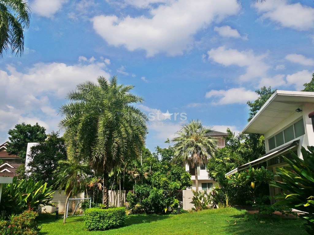 5+1 bedroom house with private pool, photo 3
