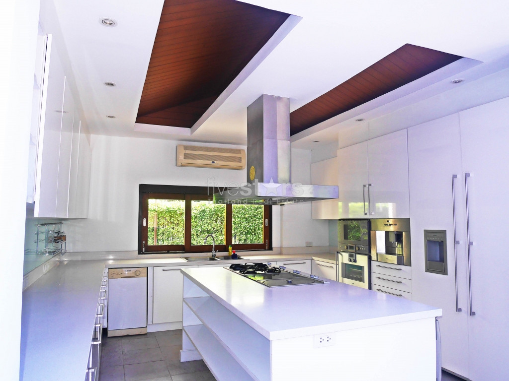 5+1 bedroom house with private pool, photo 6